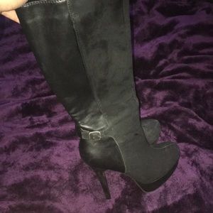 Black Knee High Heeled Boots 8